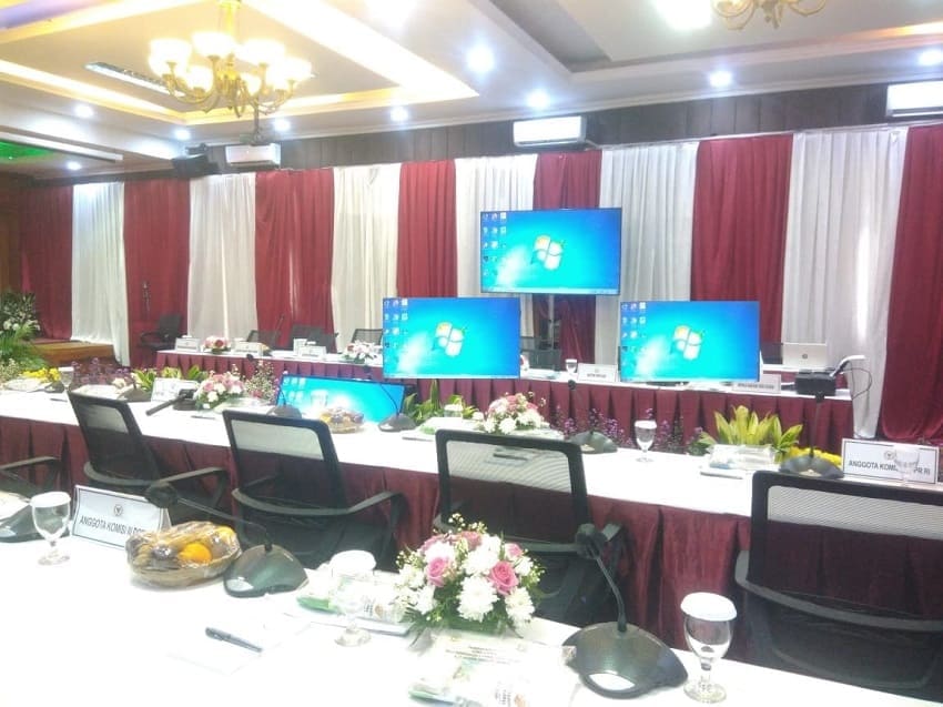 Penyewaan Mic Delegate di Jakarta dan Rental Mic Conference Bosch Pandegelang